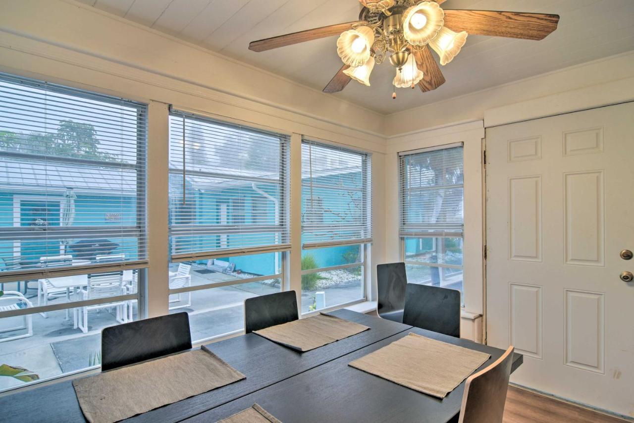 Sun-Soaked Coastal Hideaway - Steps To Beach! Clearwater Beach Zewnętrze zdjęcie